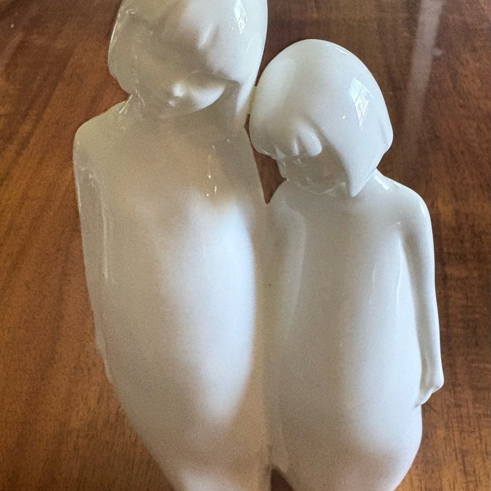 Royal Doulton Elegant White Ceramic Sisters A Collection Of Handmade Sculptures